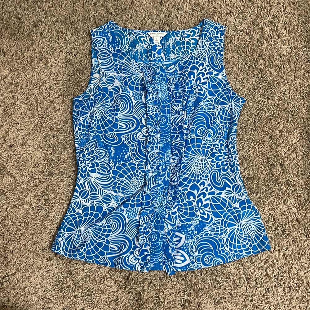 Banana Republic Blue and White Floral Ruffle Tank